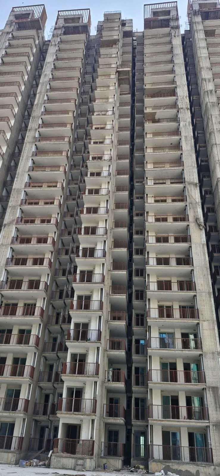 Site photograph — Tower-B